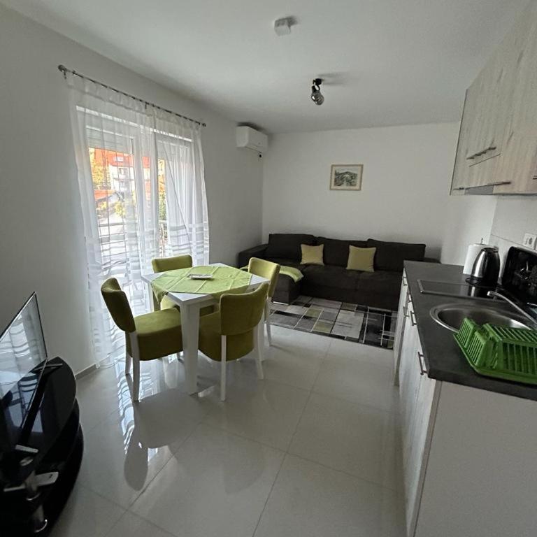 Villa Ronić - Deluxe Apartment - 5