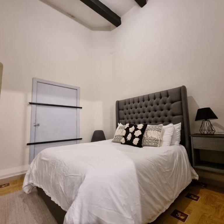 Villa Golondrinas, in Main Downtown, with A/C and Free Parking! - Apartment mit 2 Schlafzimmern - 21