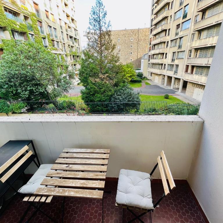 Studio with Balcony 800m to Trocadéro and Tour Eiffel - Appartement 1 Chambre - 16