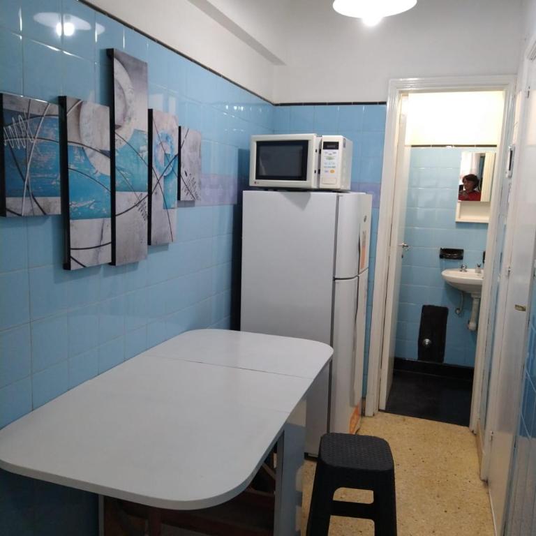 Departamemto a la calle amplio y luminoso zona centrica - Two-Bedroom Apartment - 20