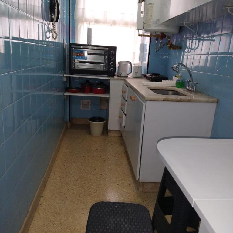 Departamemto a la calle amplio y luminoso zona centrica - Two-Bedroom Apartment - 21