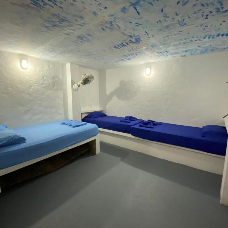 Hostal Coral Blue - Habitación Triple - 3