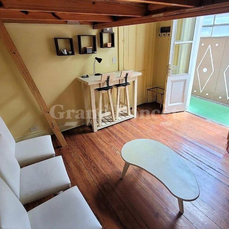 Bohemian San Telmo for large groups and families spacious and comfy apt for your Perfect Stay , ATENCIÓN PRECIO DE RESERVA EN DOLARES O PESOS DOLAR BLUE - Apartamento de 3 dormitorios - 15