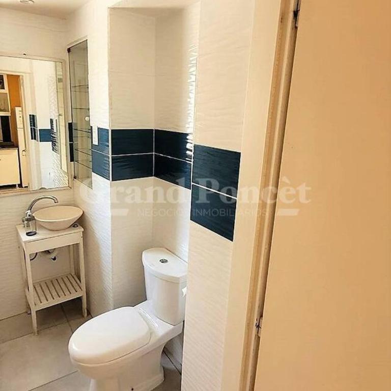 Bohemian San Telmo for large groups and families spacious and comfy apt for your Perfect Stay , ATENCIÓN PRECIO DE RESERVA EN DOLARES O PESOS DOLAR BLUE - Apartamento de 3 dormitorios - 21