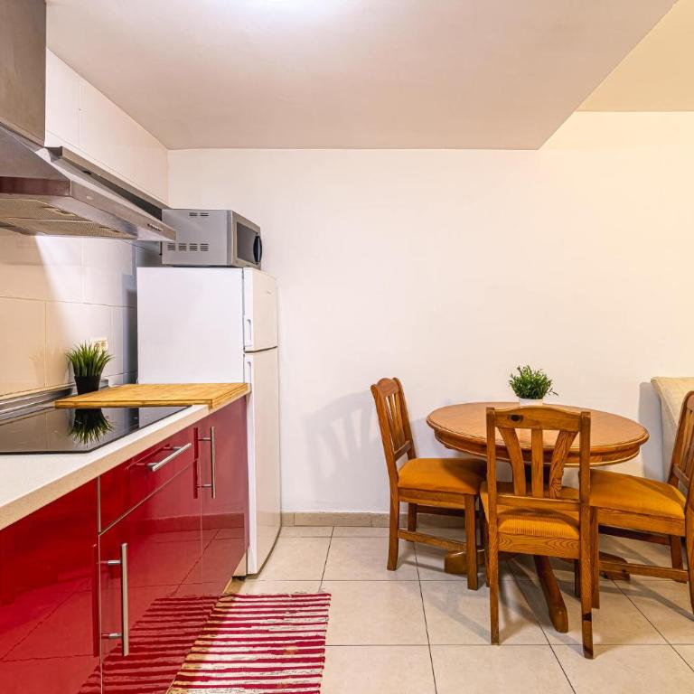 As de Casas - Gloria 12 - Los Cristianos - Apartamento interior de 2 dormitorios - 3