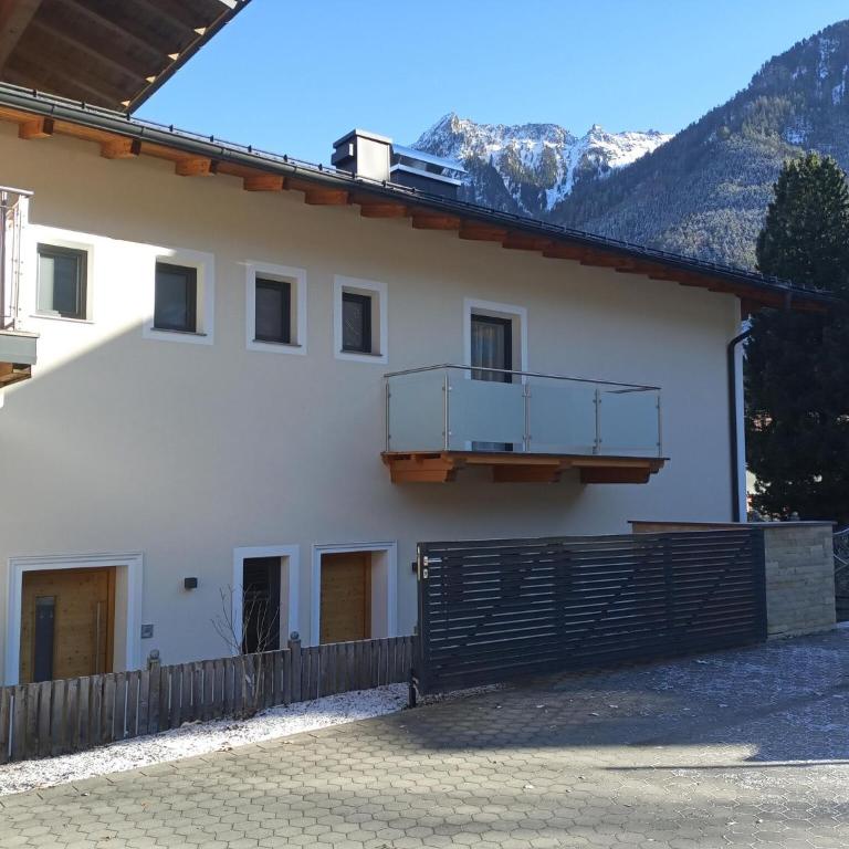 High-quality holiday apartment in Oberkrimml near waterfalls - Ferienhaus mit 3 Schlafzimmern - 16