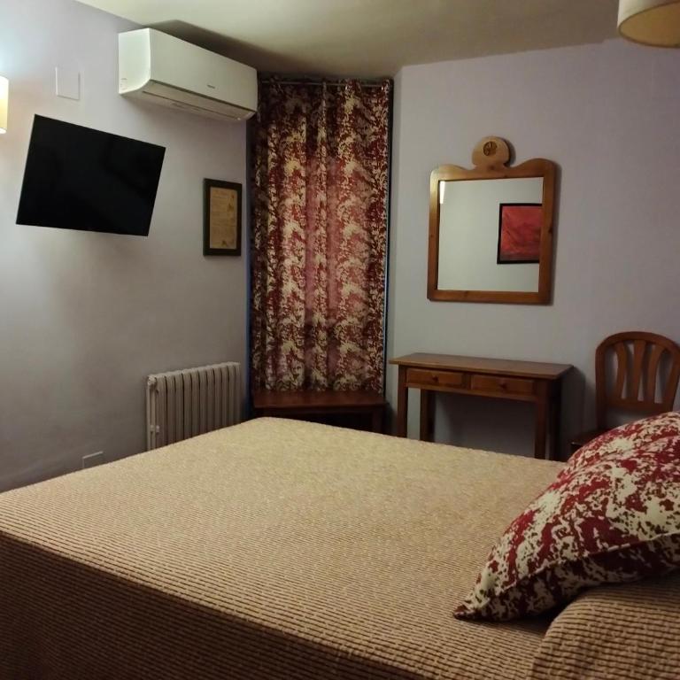 Hotel Aragüells - Habitación Doble - 1 cama - Interior - 4