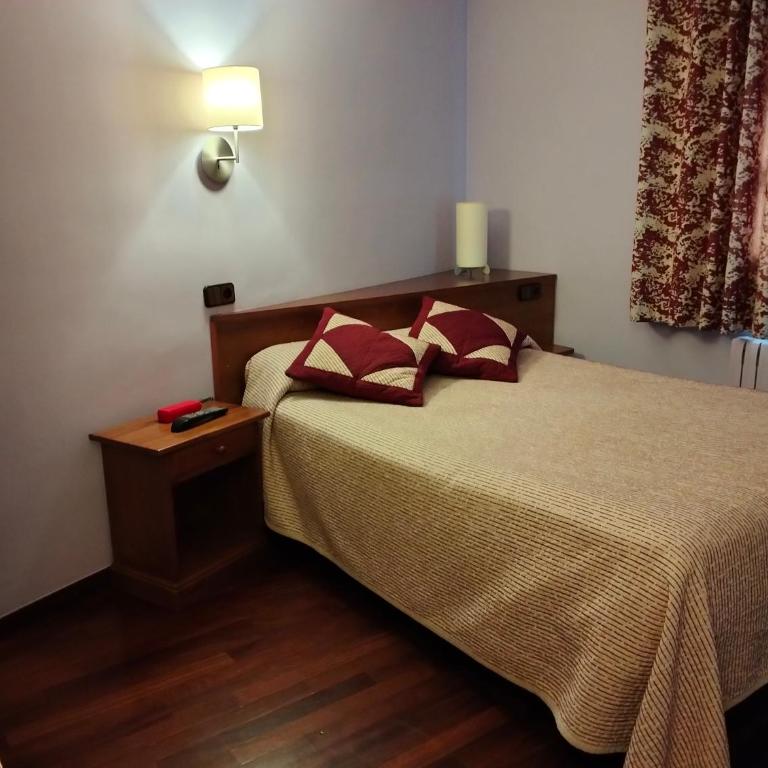Hotel Aragüells - Habitación Individual - Interior - 1