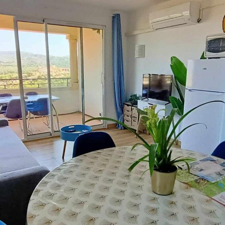 Appartement vue panoramique au domaine et golf de pont royal - Appartement 1 Chambre - 6