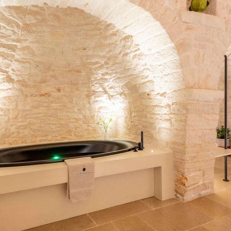 La Mandorla Luxury Trullo - Suite con Vasca Idromassaggio - 10