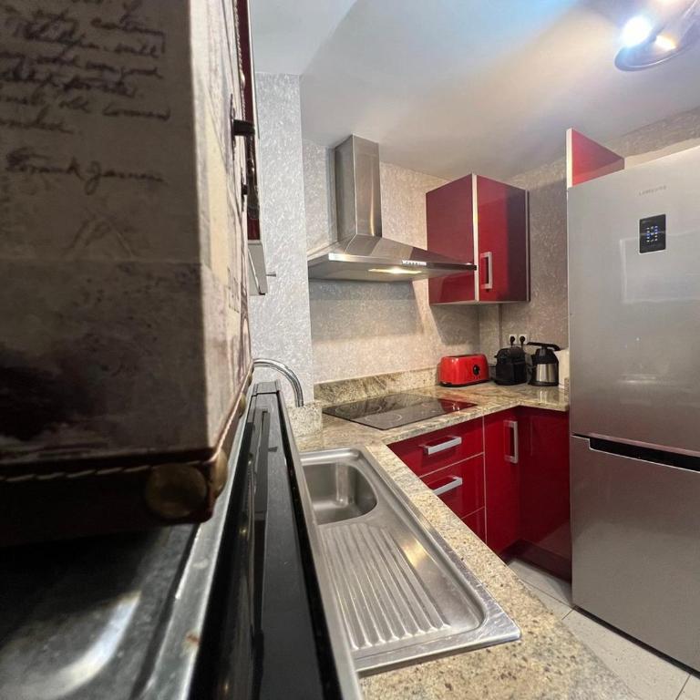 Duplex Piscina y Parking MasBlau Beach by Host&Joy - Appartamento con 3 Camere da Letto - 46