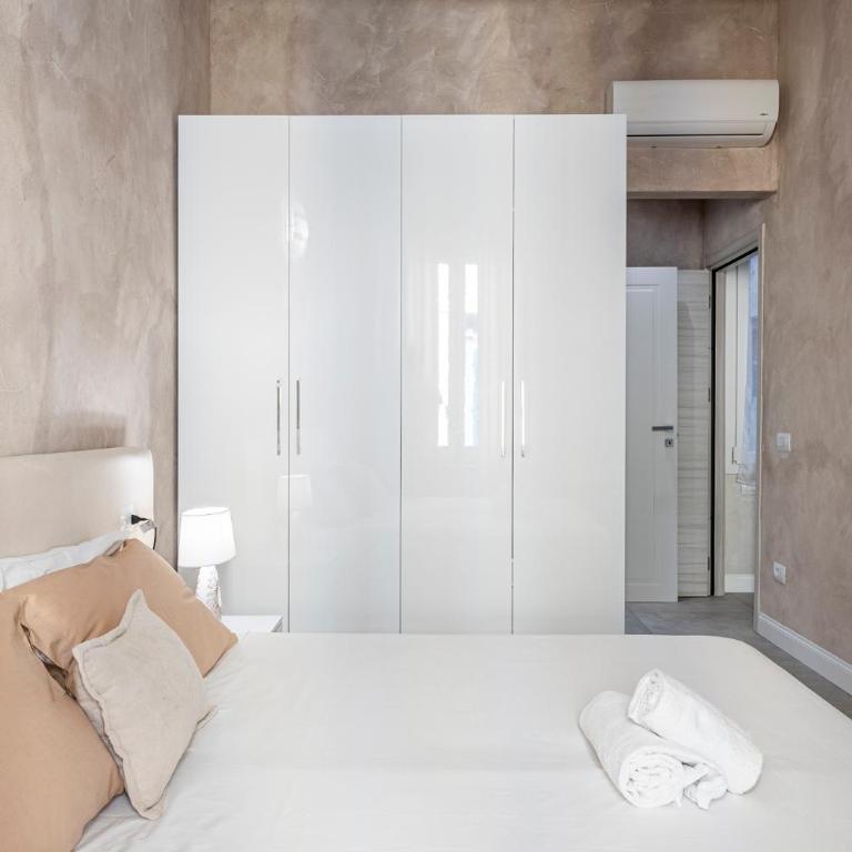 [5 Minuti - Duomo] Tripla Suite Luxury - Appartamento con 3 Camere da Letto - 19