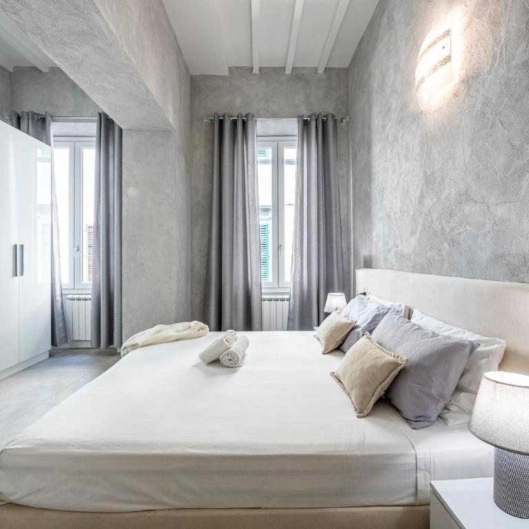 [5 Minuti - Duomo] Tripla Suite Luxury - Appartamento con 3 Camere da Letto - 13