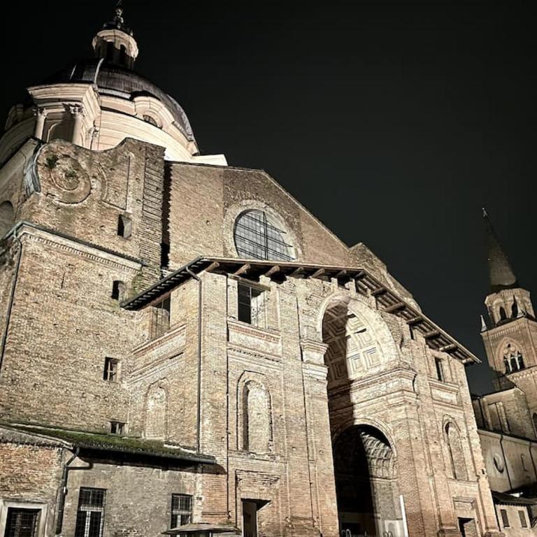 [Vista sulla Basilica] - Appartamento con 2 Camere da Letto - 44