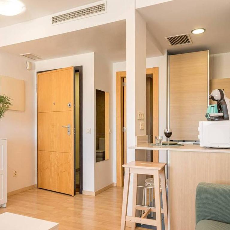 Estudio con vistas y parking - Apartamento de 1 dormitorio - 21