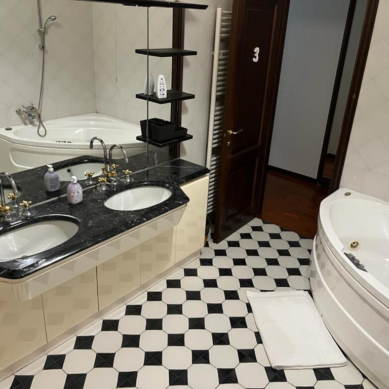 Il Cielo di Lucio - Triple Room with Private External Bathroom - 6
