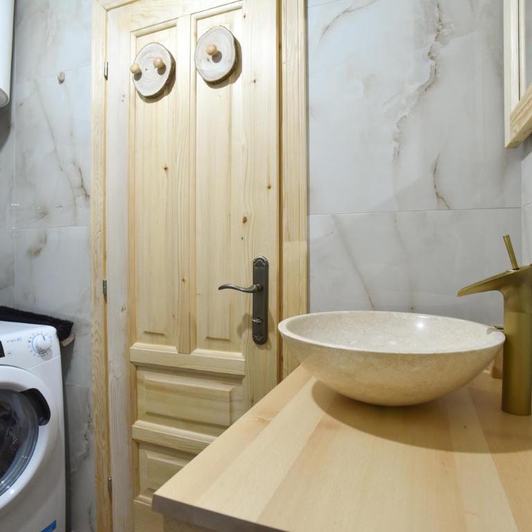 Guest House Max - Vila sa 3 Spavaće Sobe - 8