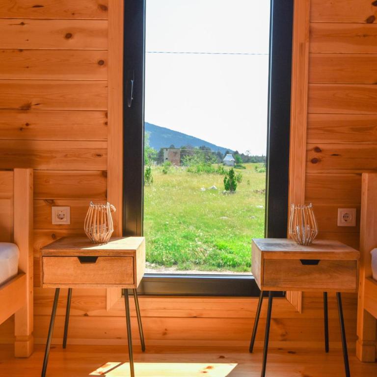 Guest House Max - Three-Bedroom Villa - 24