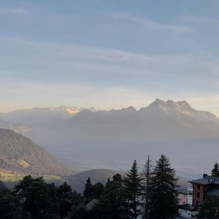 Appartement CHENILLE charmant 2 pièces plein pied avec jardin et vue magnifique - Apartment mit Blick auf die Berge - 9
