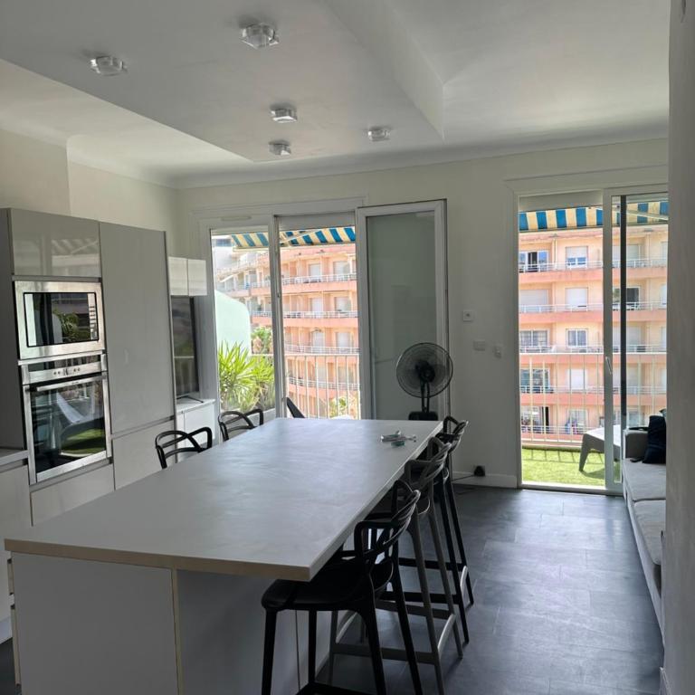 MAGNIFIQUE VUE MER F2 45 m2 climatisé avec balcon - Apartamento de 1 dormitorio - 5