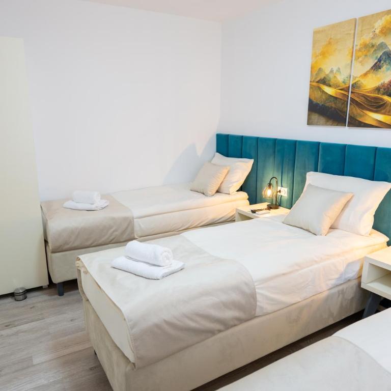 Hidden Gem - Two-Bedroom Apartment - 30