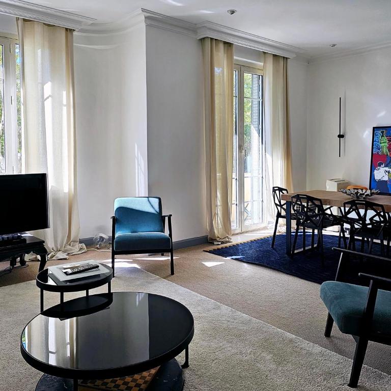 L'Idrac, Appartements Art Déco de standing Cœur de Toulouse - Two-Bedroom Apartment with Balcony - Louis - 5