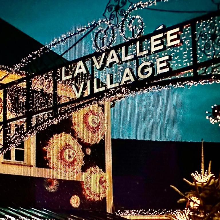 Apt Place de Toscane - 4min Disneyland-PARIS - Appartement 3 Chambres - 2