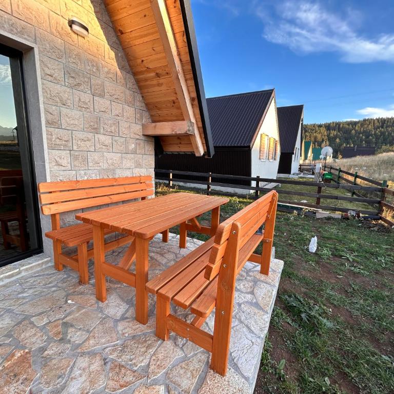 Guest House Max - Three-Bedroom Villa - 37