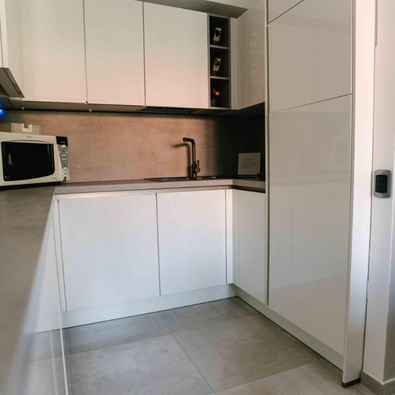 Spina Verde Home - Two-Bedroom Apartment with Private Pool - 28