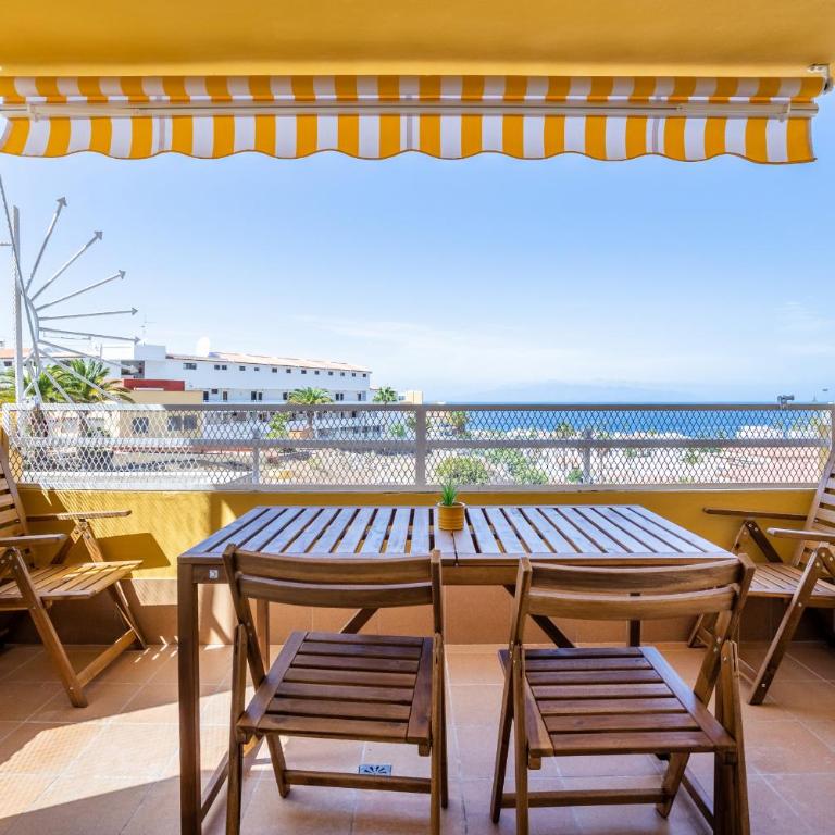 Great Ocean View Torviscas Beach Home by LoveTenerife - Apartment with Sea View - 9