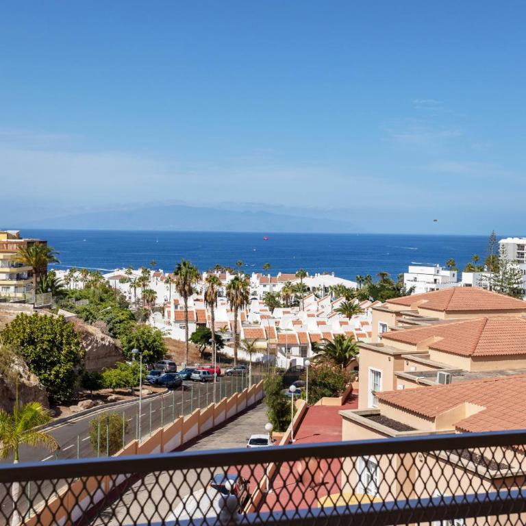 Great Ocean View Torviscas Beach Home by LoveTenerife - Apartment with Sea View - 25