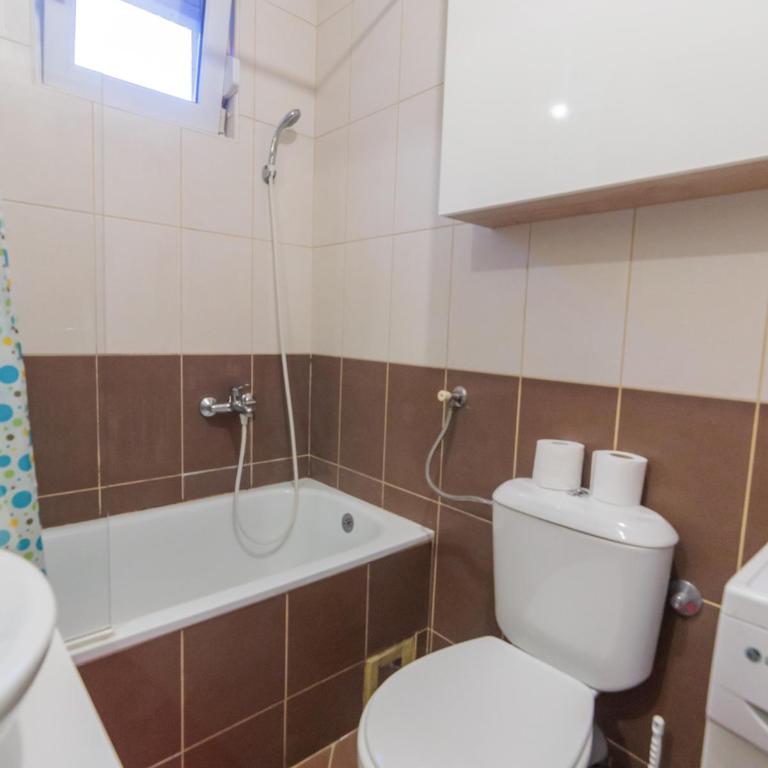 City Center Family Apartment Novi Sad - Apartman sa 2 Spavaće Sobe - 8