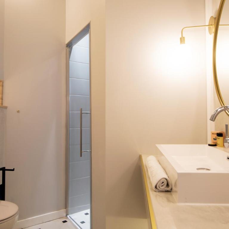 Les Suites Faidherbe - Deluxe Zimmer mit Kingsize-Bett - 4