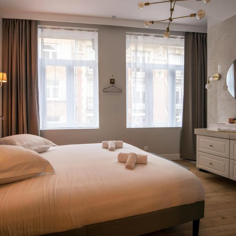 Les Suites Faidherbe - Zimmer mit Kingsize-Bett - 10
