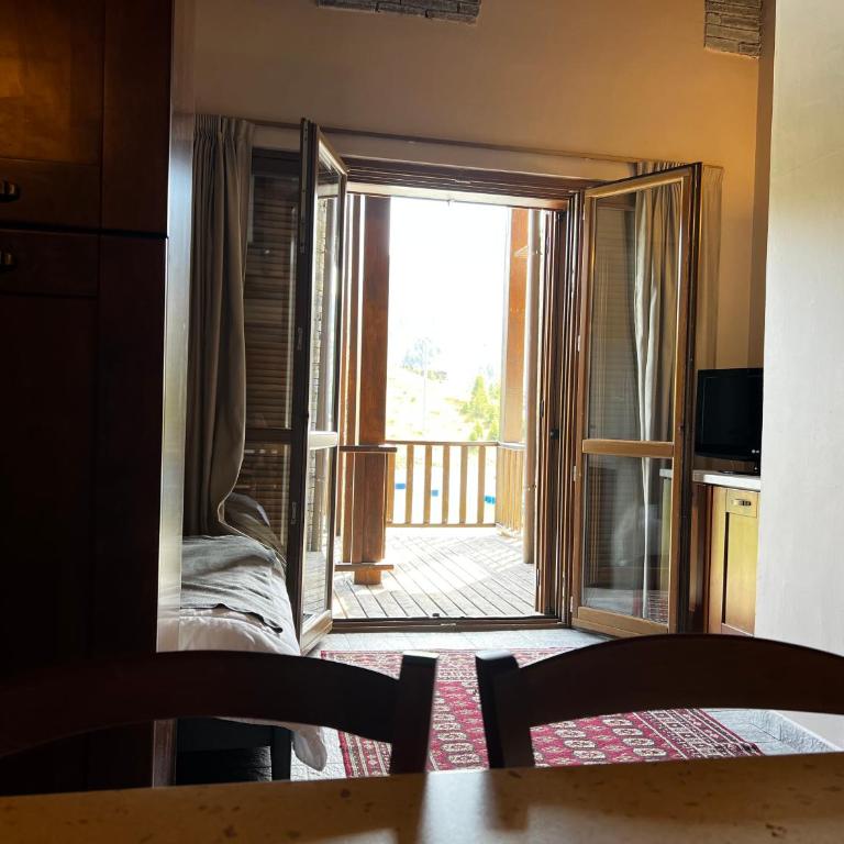 Chalet Edelweiss - Gruppo Estella Hotels - Appartamento con 2 Camere da Letto, Balcone e Vista Montagna - su 2 Livelli - 4