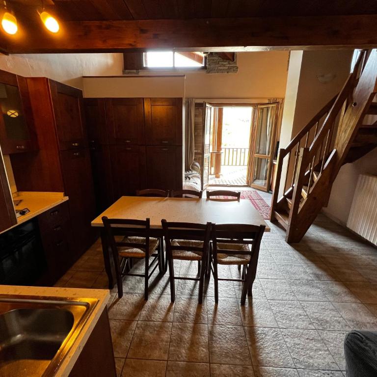 Chalet Edelweiss - Gruppo Estella Hotels - Appartamento con 2 Camere da Letto, Balcone e Vista Montagna - su 2 Livelli - 3