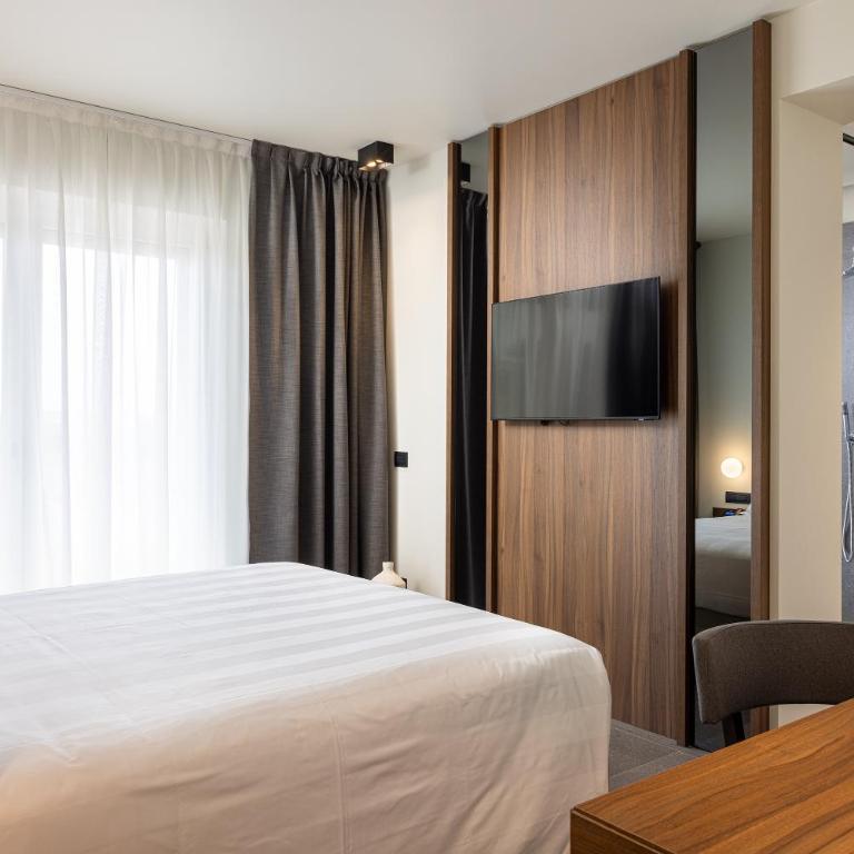 B21 Lifestyle Hotel - Camera Deluxe - 4