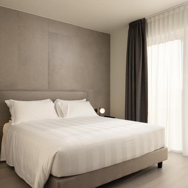 B21 Lifestyle Hotel - Camera Deluxe - 3
