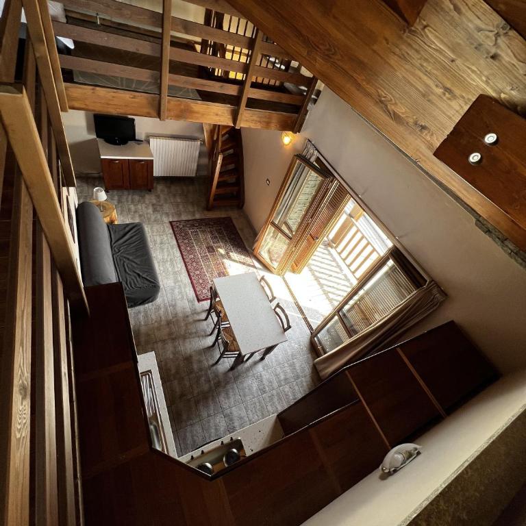 Chalet Edelweiss - Gruppo Estella Hotels - Ampio Appartamento su 2 Livelli con 2 Camere da Letto, Balcone e Vista Montagna - 13