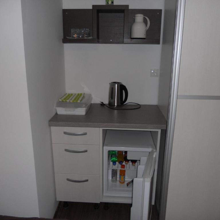 Apple Line Appartments - Family Room - 5