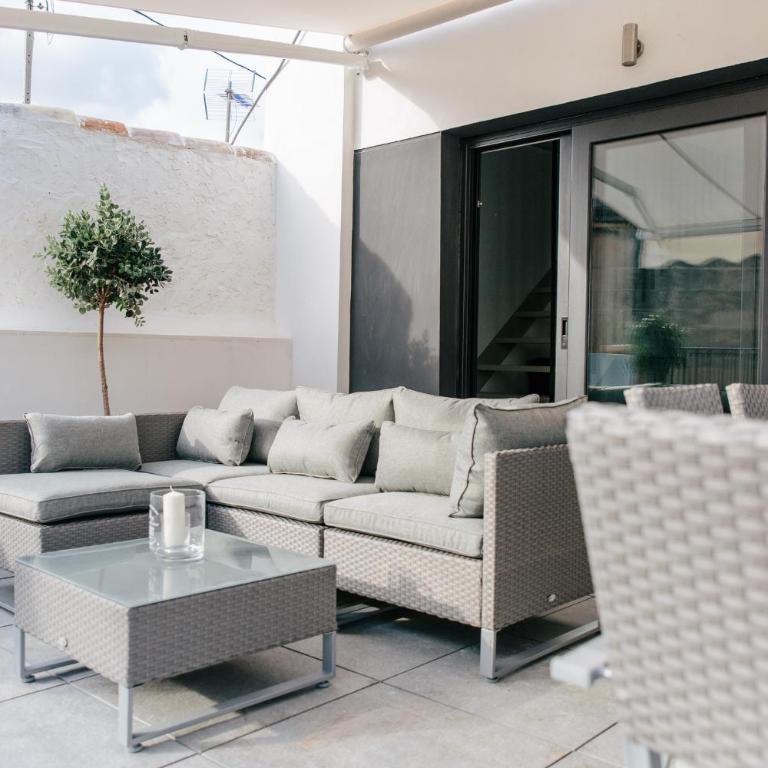 Apartamentos Tito San Nicolas - Penthouse Apartment with Terrace - 14