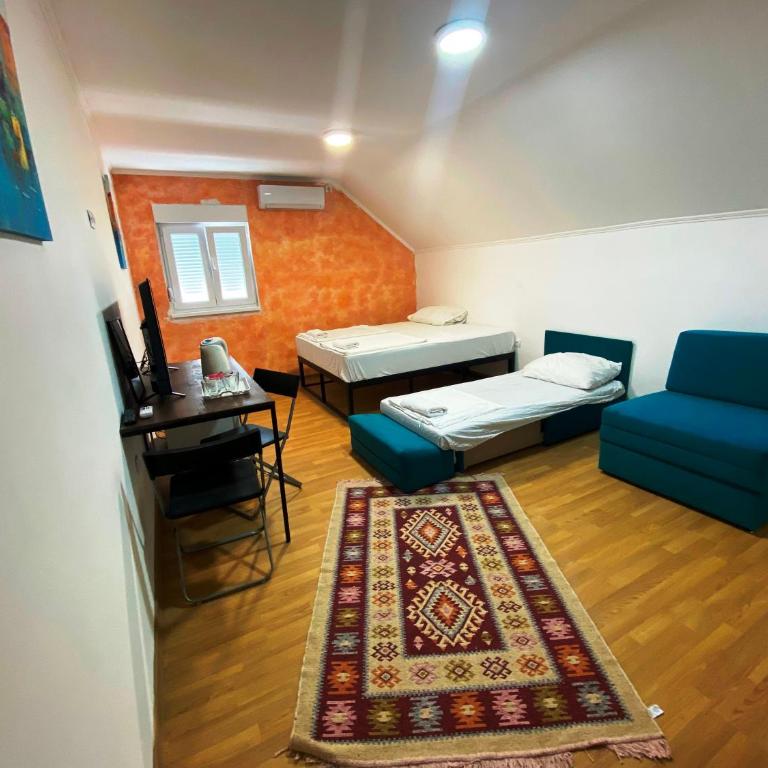 Apple Line Appartments - Comfort Quadruple Room - 10