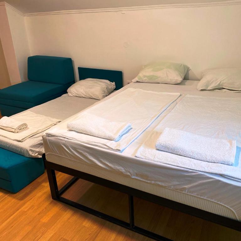 Apple Line Appartments - Comfort Quadruple Room - 9