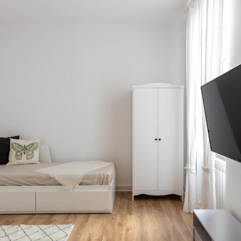 Beautiful salon apartment 140sqm - Apartman sa 3 Spavaće Sobe - 23