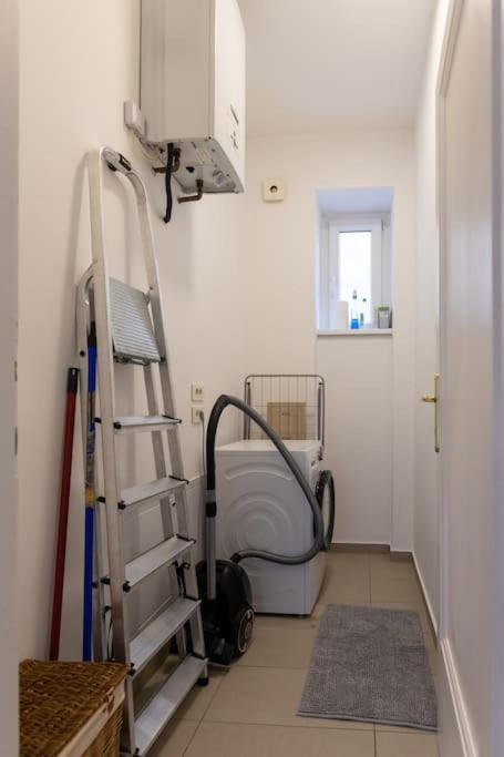 Beautiful salon apartment 140sqm - Apartman sa 3 Spavaće Sobe - 32