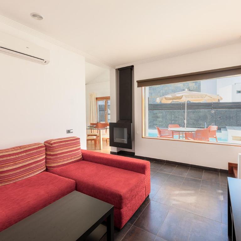 Camelot Holiday Homes by LIVVO - Villa de 3 dormitorios - 11