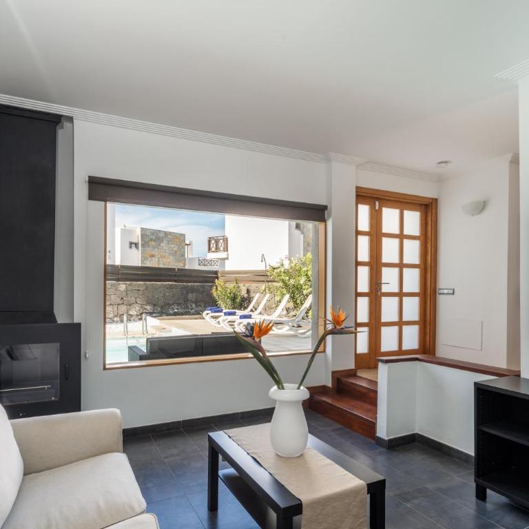 Camelot Holiday Homes by LIVVO - Villa de 3 dormitorios - 13
