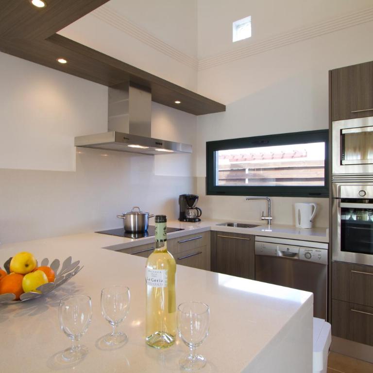 Camelot Holiday Homes by LIVVO - Villa de 3 dormitorios - 18
