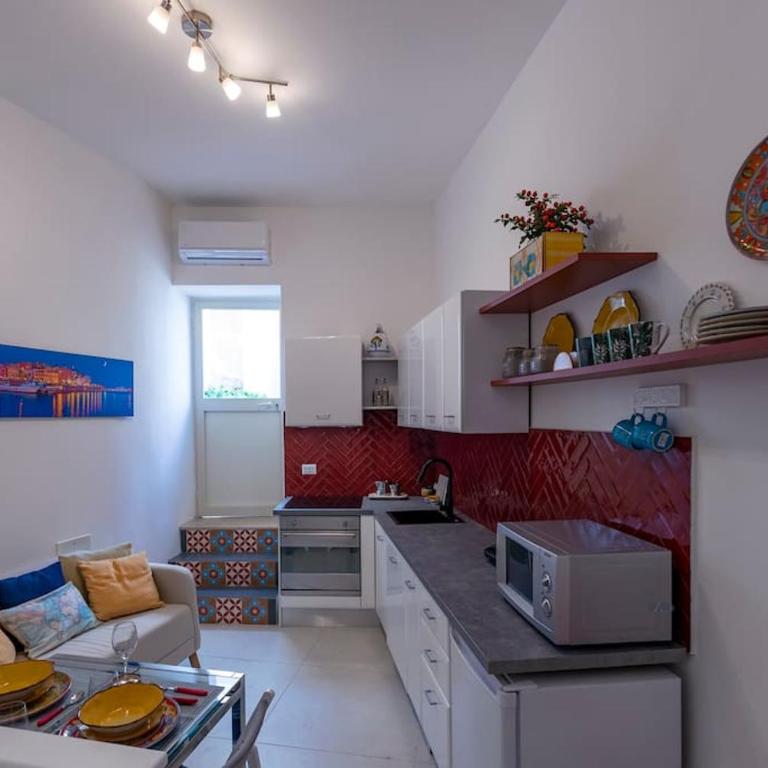 The Roof of Naples - Appartamento con 2 Camere da Letto - 19
