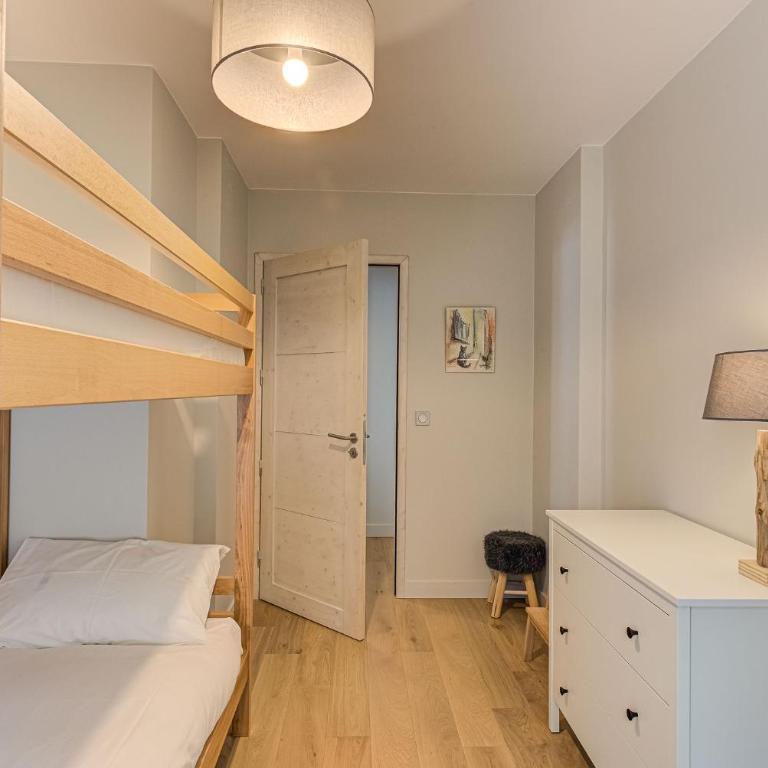 White Pearl A13 - Alpes Travel - Central Chamonix (Sleeps 6) - Apartamento de 3 dormitorios - 73